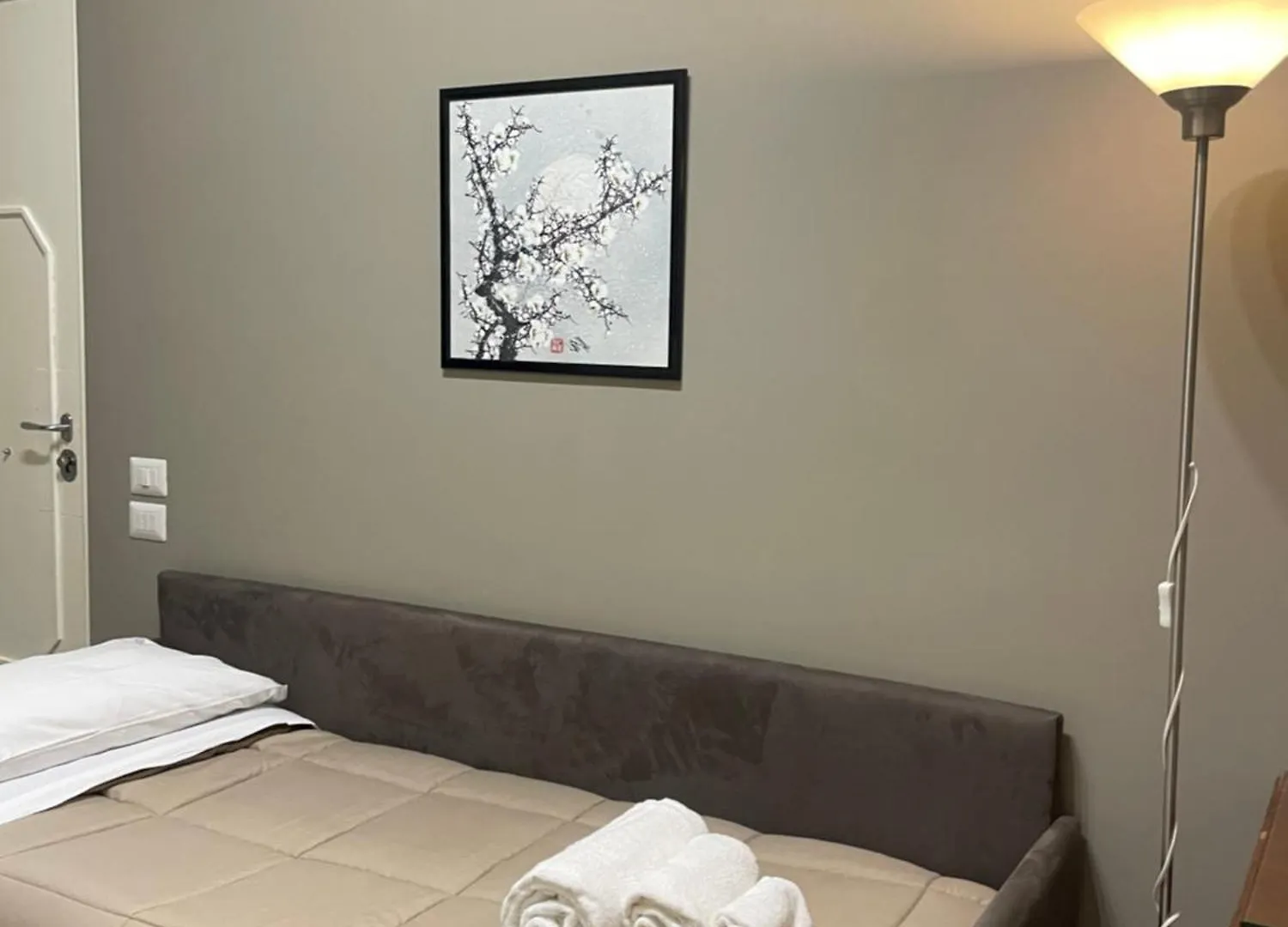 Apartment Dimora Del Plebiscito Home Naples Italy